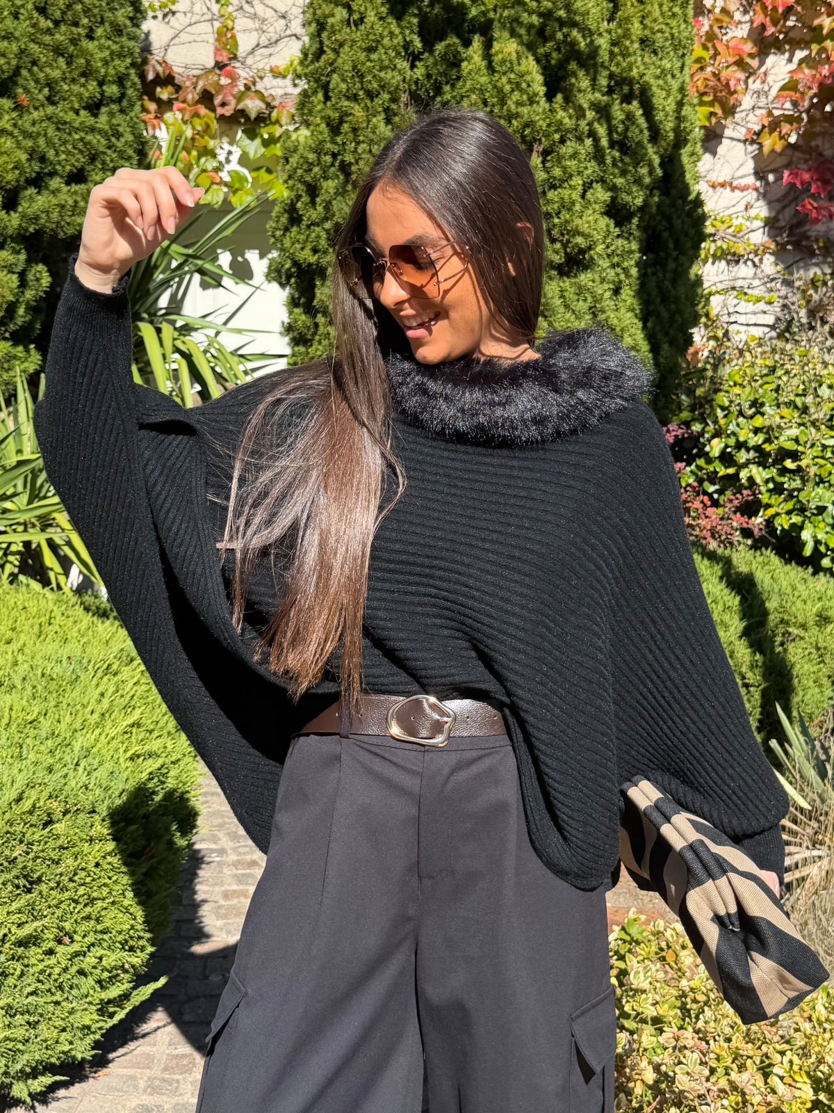 Pull | SOLA | Noir