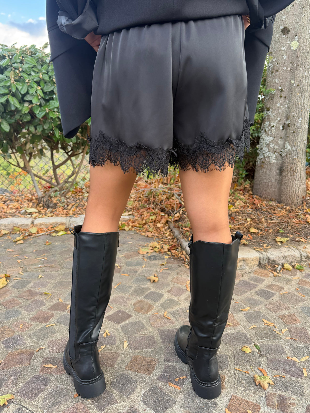 Short | ROSELA | Noir