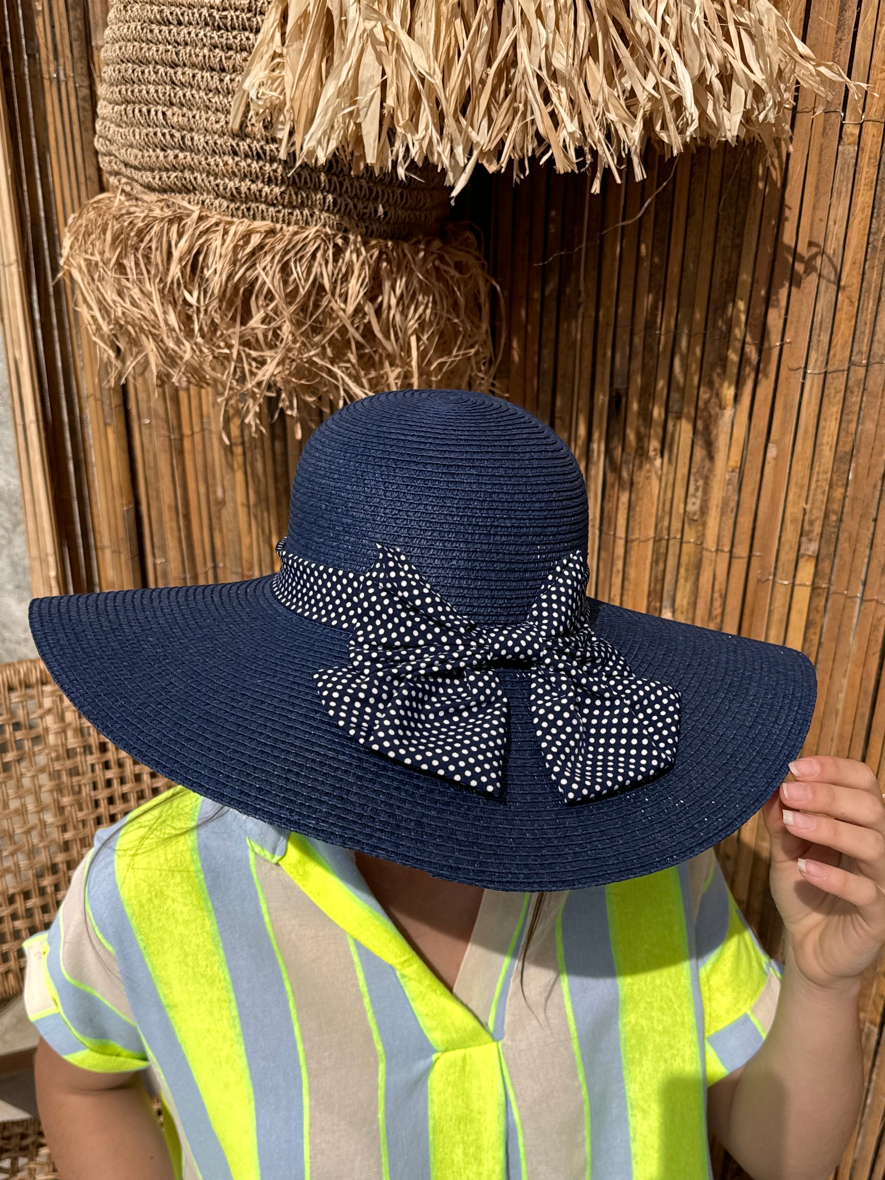 Chapeau | MARELIA | Marine