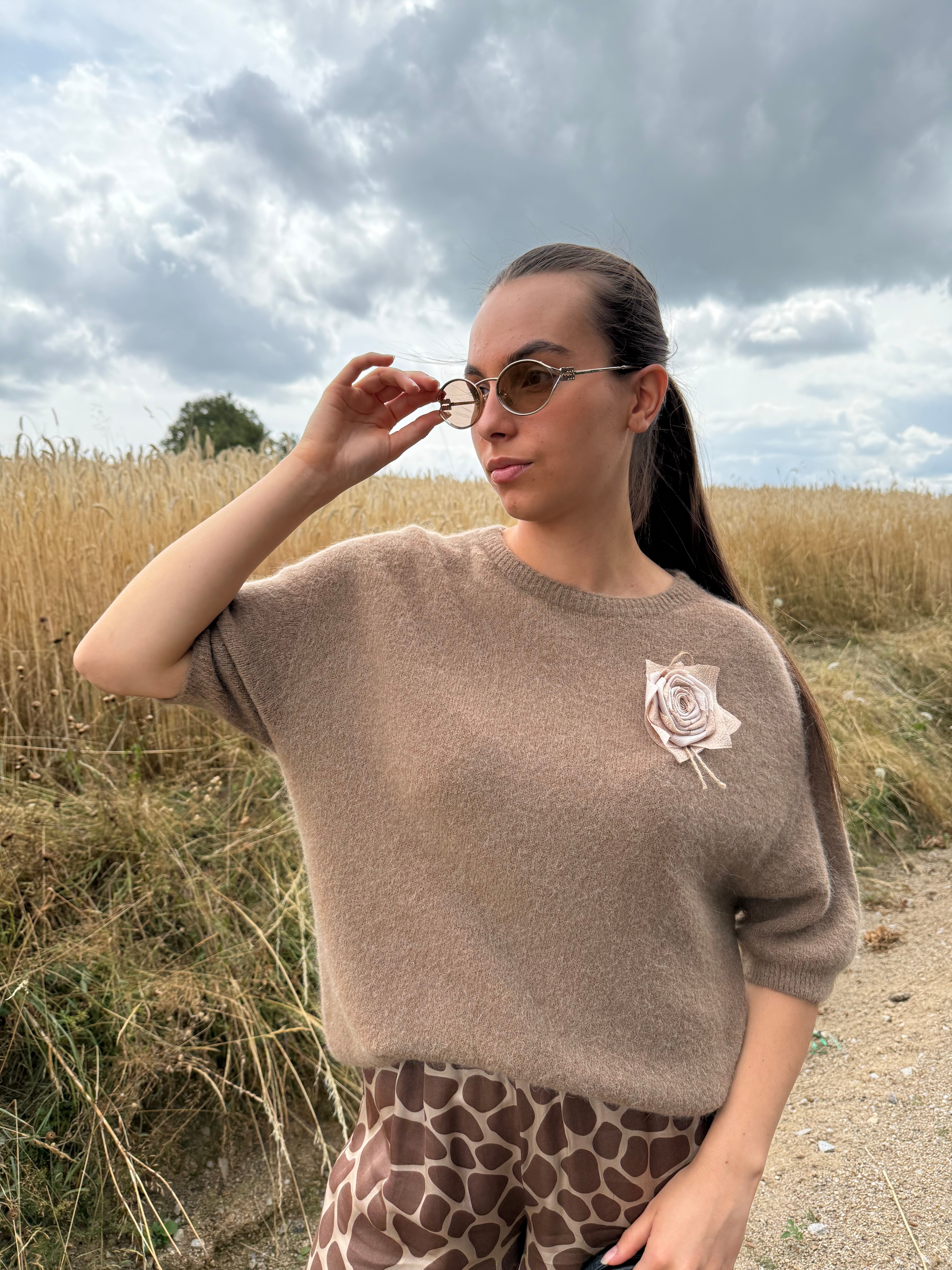 Pull | EGLANTINE | Camel