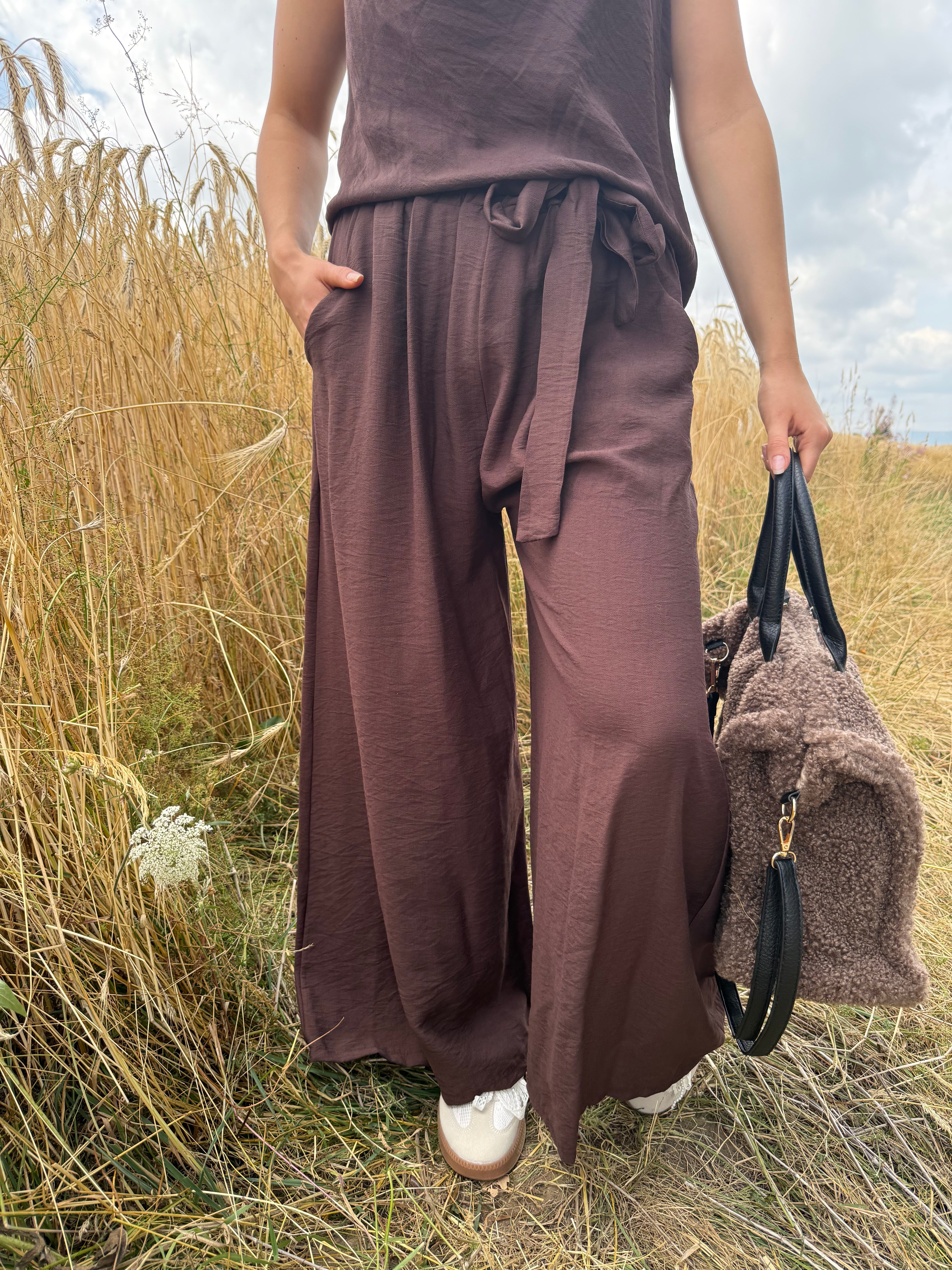 Ensemble | TOURBE | Marron