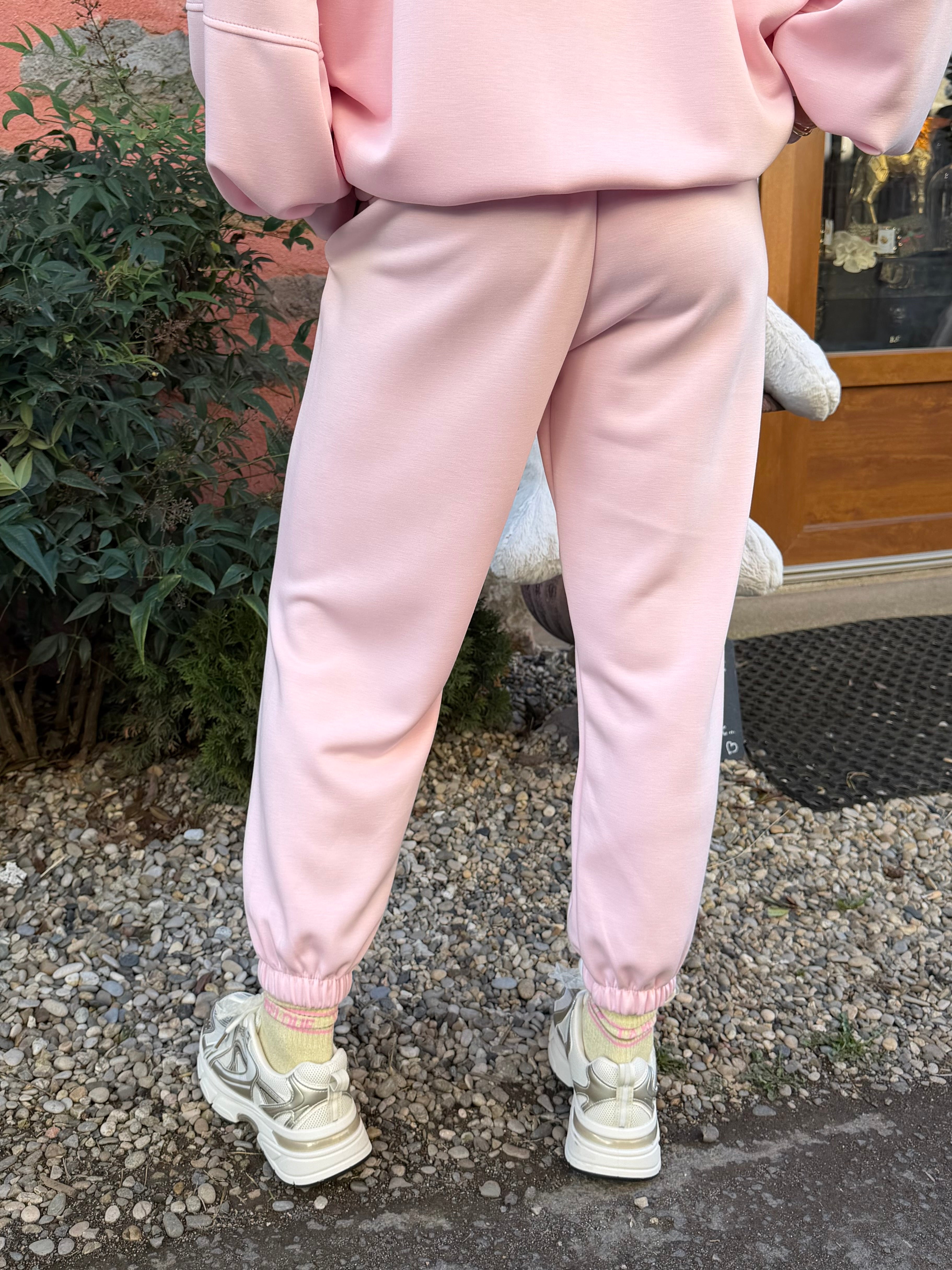 Ensemble | ROSELA | Rose